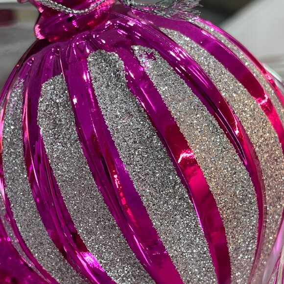 11 Memorable Large Pink Nostalgic Tree Ornaments-NEW - Picture 15 of 15